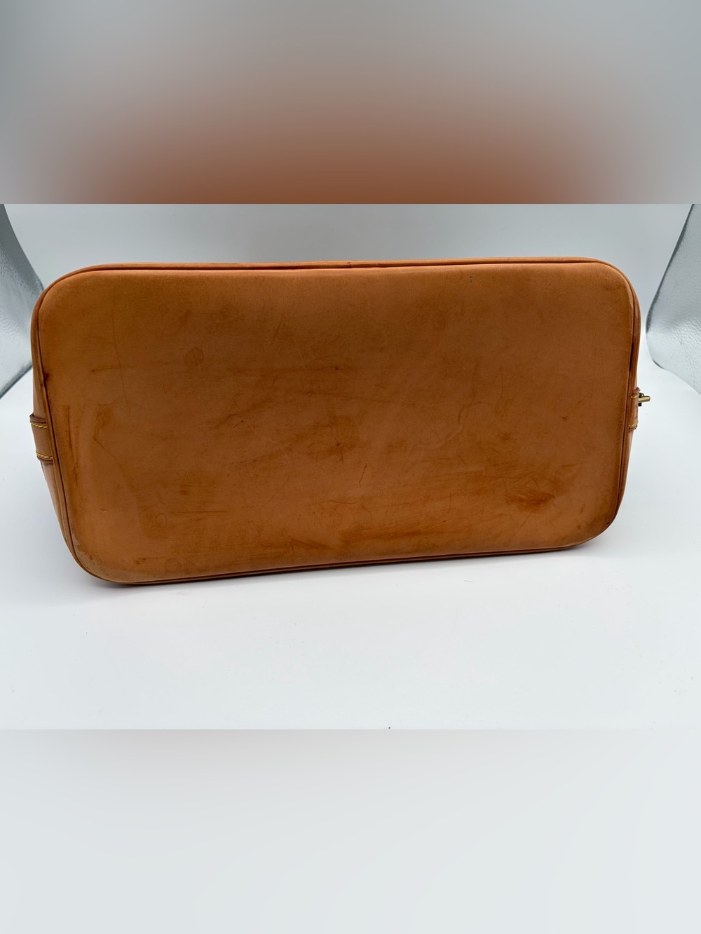 Louis Vuitton Alma PM Monogram Canvas Handbag Brown Leather BA0988 Authentic - Picture 6 of 16